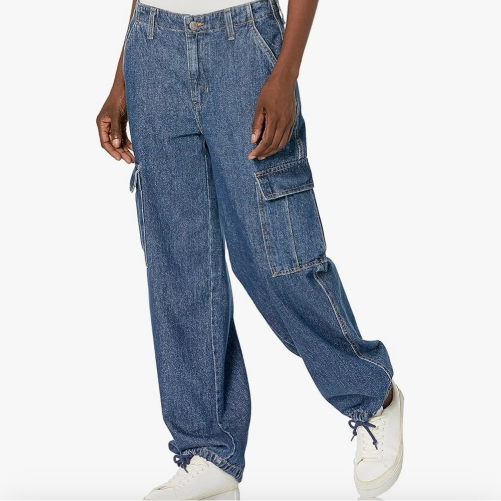 Levi's  94’Baggy Cargo Jeans